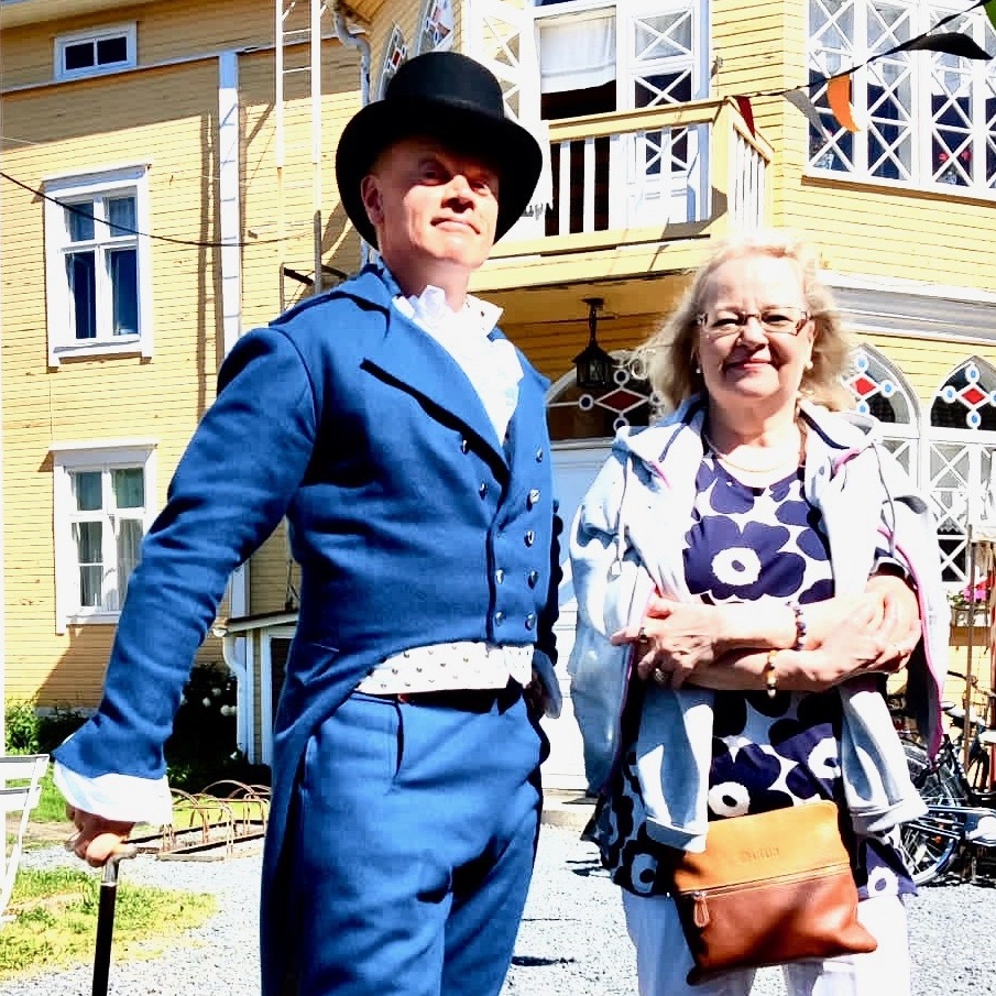 Krepelinin toinen omistaja Harri Alatalo 1810-luvun asussa